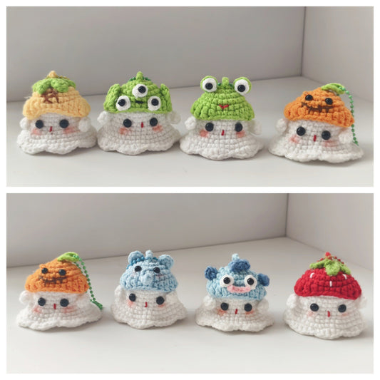 Hot Item Little Ghost Hand-Woven Cute Couple Best Friend Keychain Bag Car Pendant Ornament Gift