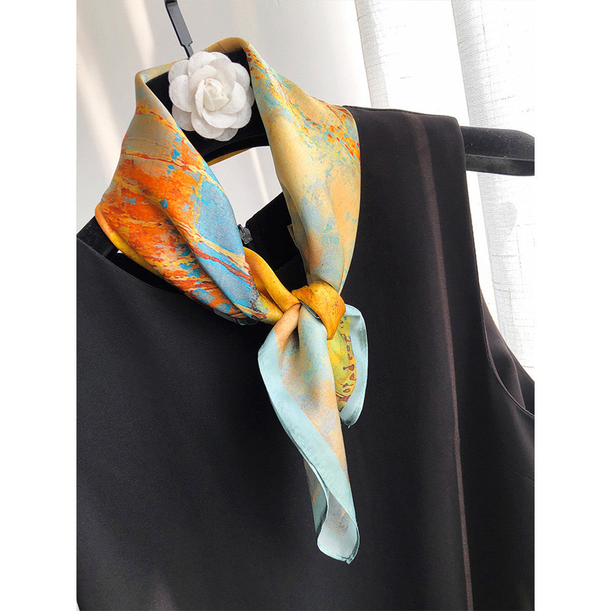 [100% Mulberry Silk] Silk Scarf for Women Autumn Scarf Neck Warmer Versatile Hairband Fashion Small Square Scarf